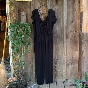 Express Black Jumpsuit - SUPER FLATTERING -